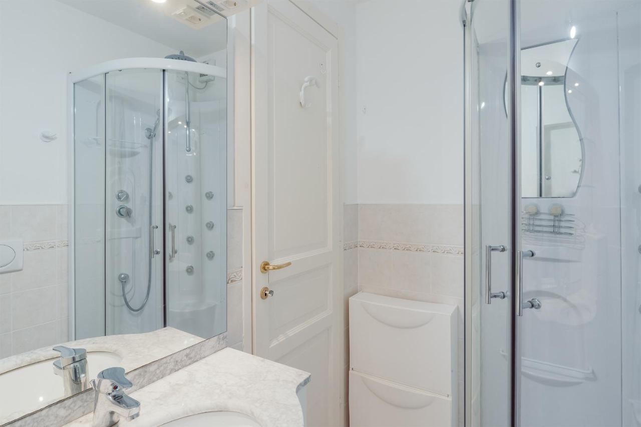 Sanremo Amazing Apartment With Private Parking Екстер'єр фото